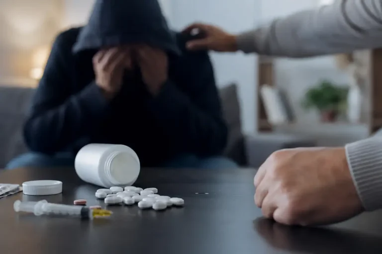 Opioid Addiction: Recognizing the Signs and Finding a Path to Recovery